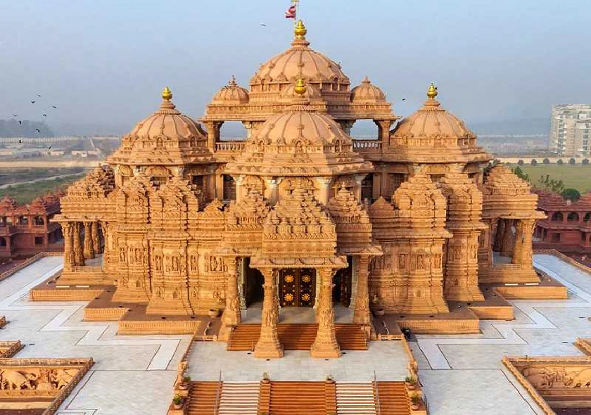 6-hour Tour of Delhi Temples & Spiritual Sites