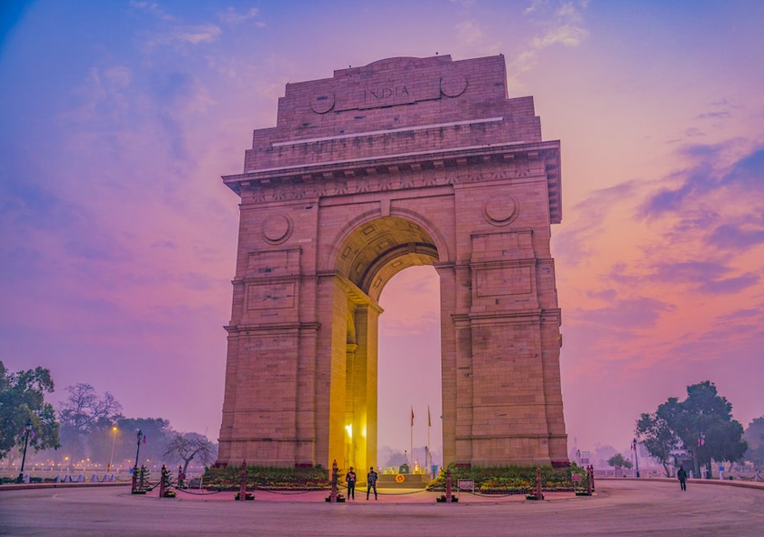 Delhi Tours