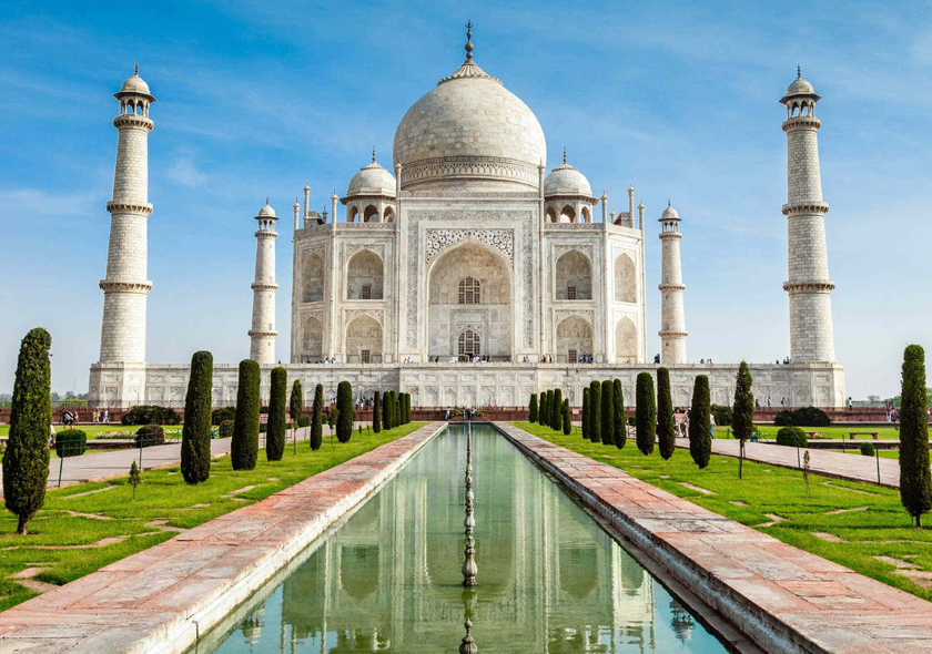 Taj Mahal Tour From Bengaluru